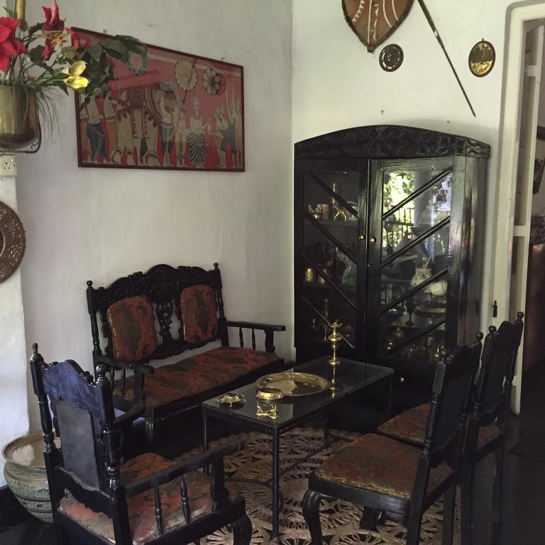 Lake Bungalow Hotel Kandy Esterno foto